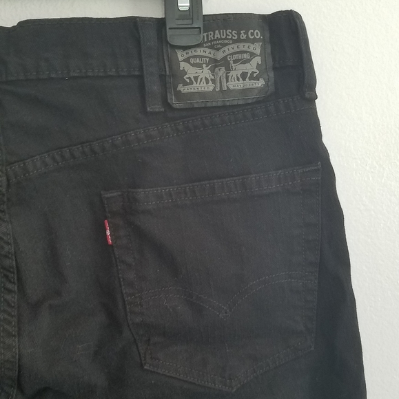 Black Levi's - Picture 3 of 3